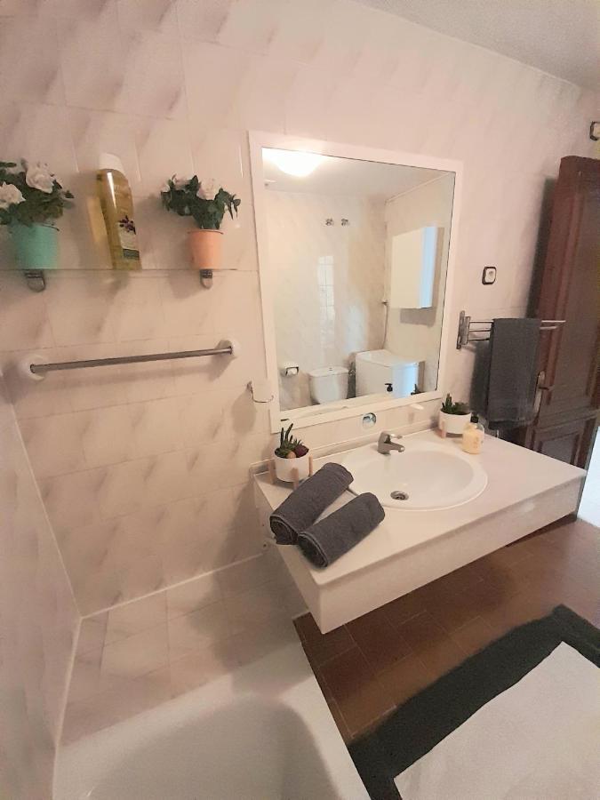 Nice Apartment In Hotel Ronda 4 First Beach Line Fuengirola Exteriör bild