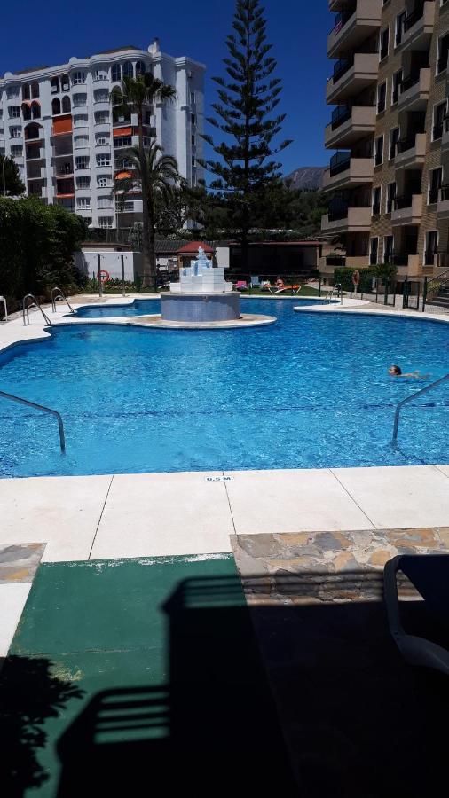 Nice Apartment In Hotel Ronda 4 First Beach Line Fuengirola Exteriör bild
